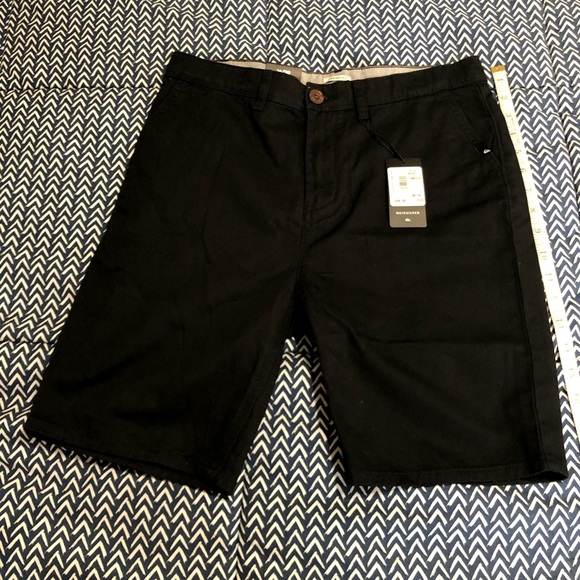 Quiksilver Black Shorts Boys - Picture 1 of 4